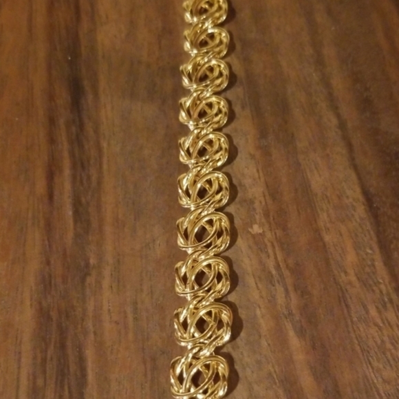 14K Gold Italian Bracelet - Picture 2 of 7